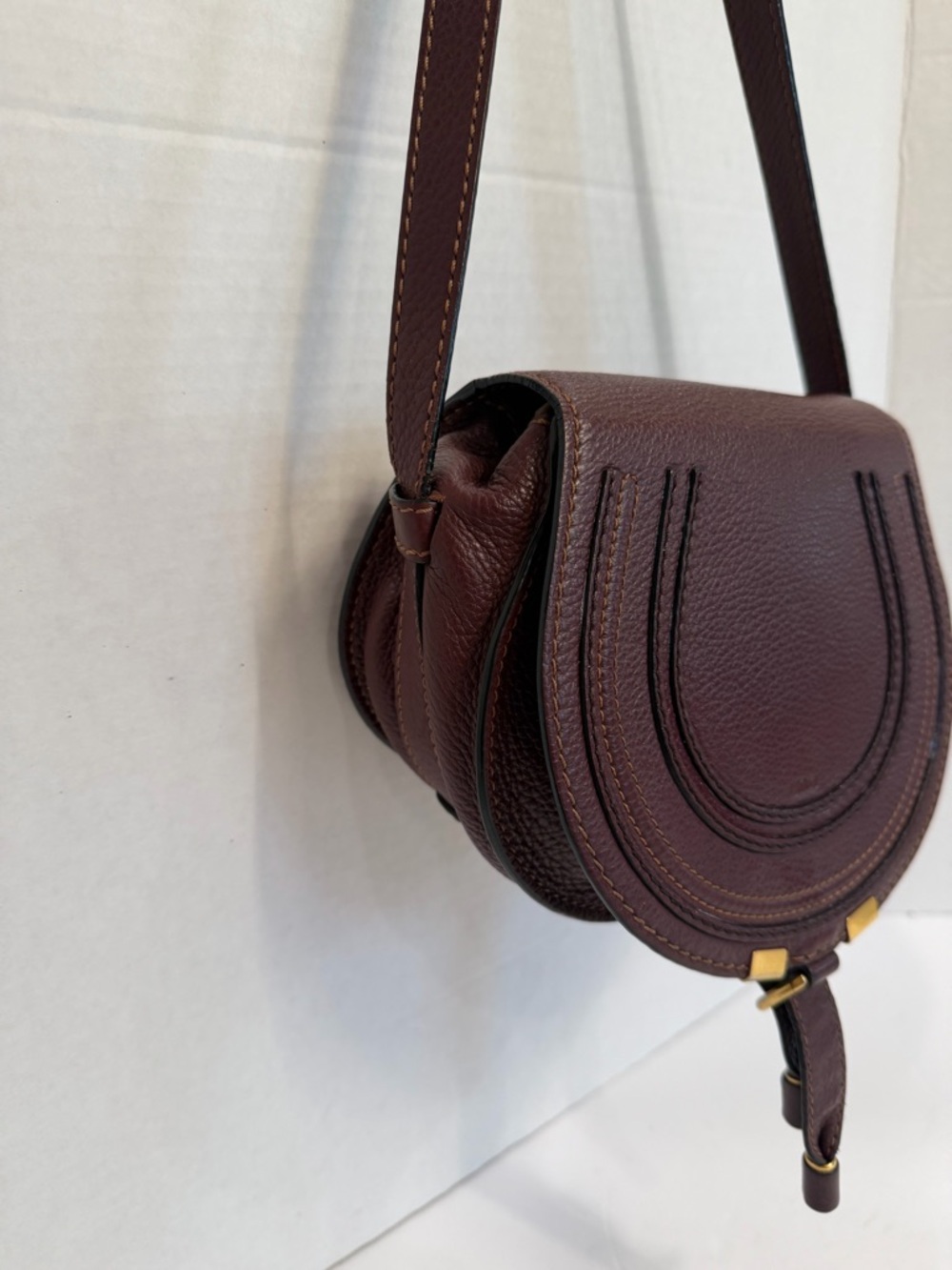 CHLOE Grained Calfskin Small Marcie Saddle Bag Dimness burgundy - Picture 2 of 10